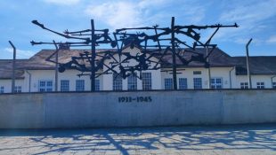 Besuch der 9. Klassen in der KZ-Gedenkstätte Dachau